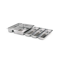 Ensemble de moules à pâtisserie en acier inoxydable avec compartiments pour l’organisation et un nettoyage facile.