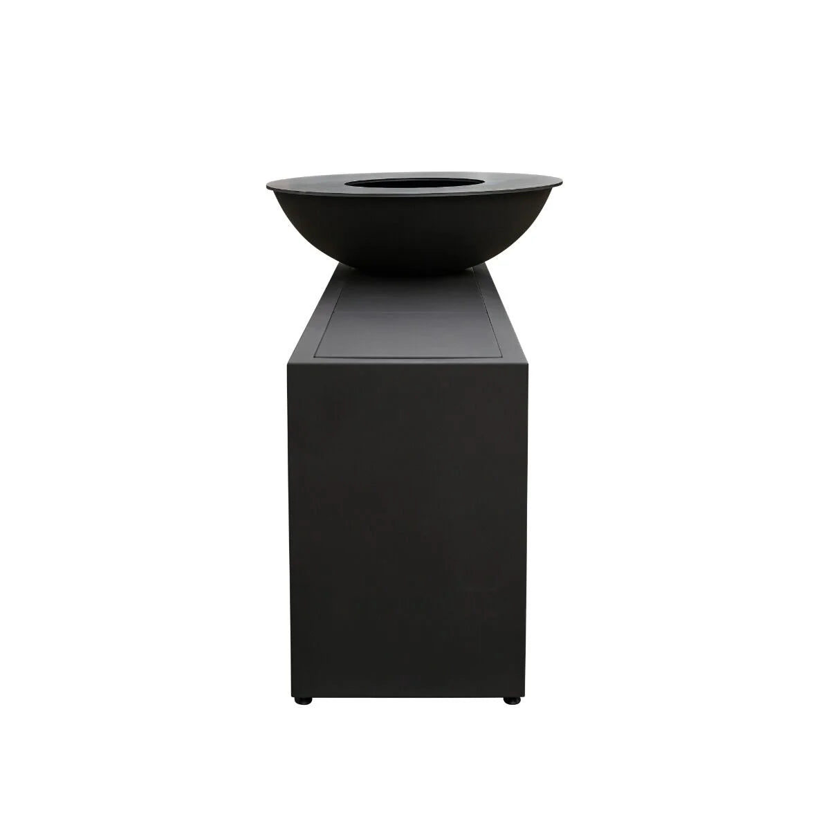 Bol en acier noir mat pour foyer avec un design élégant et moderne.