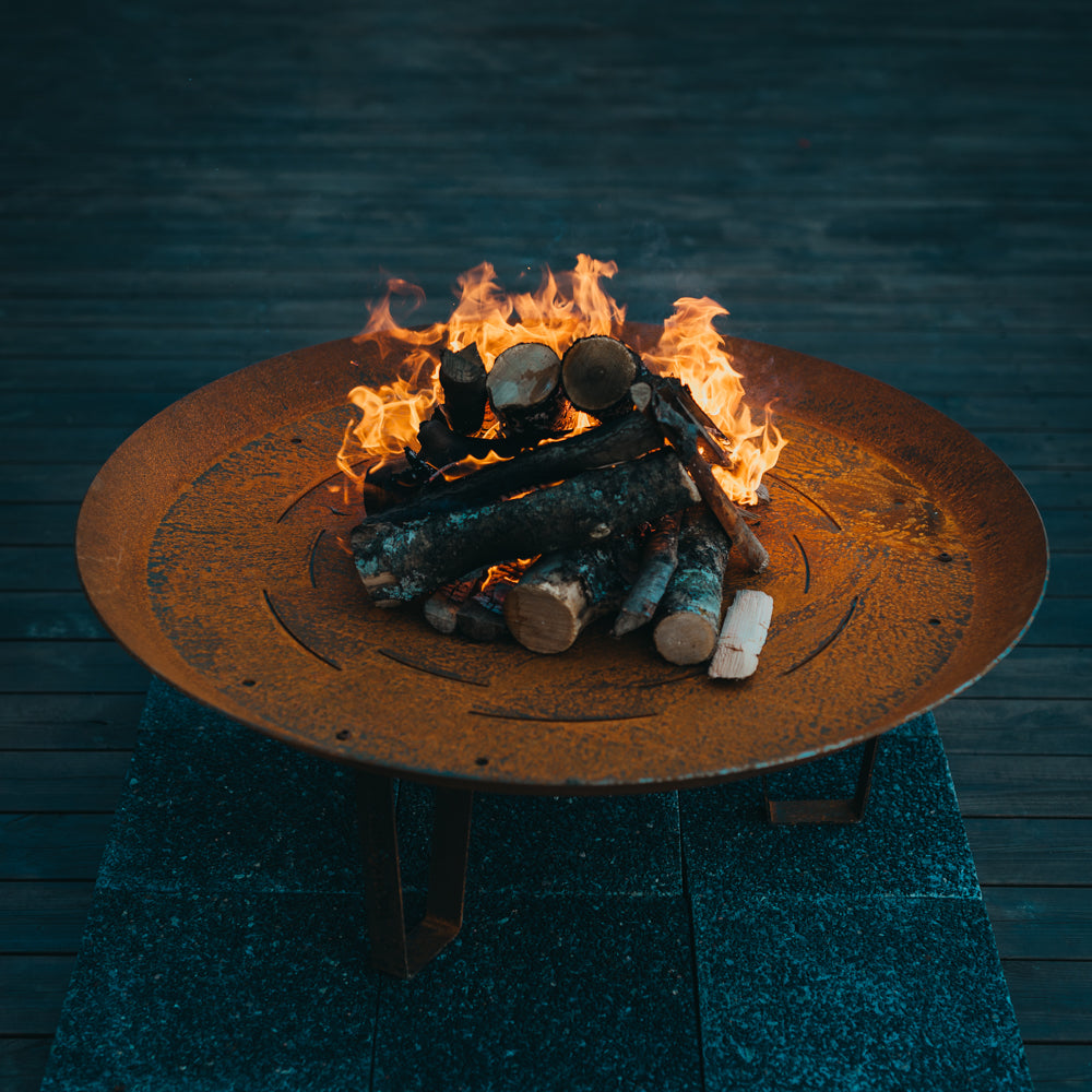 Brasero rond Corten Ø95 cm — Elegante XL — en situation