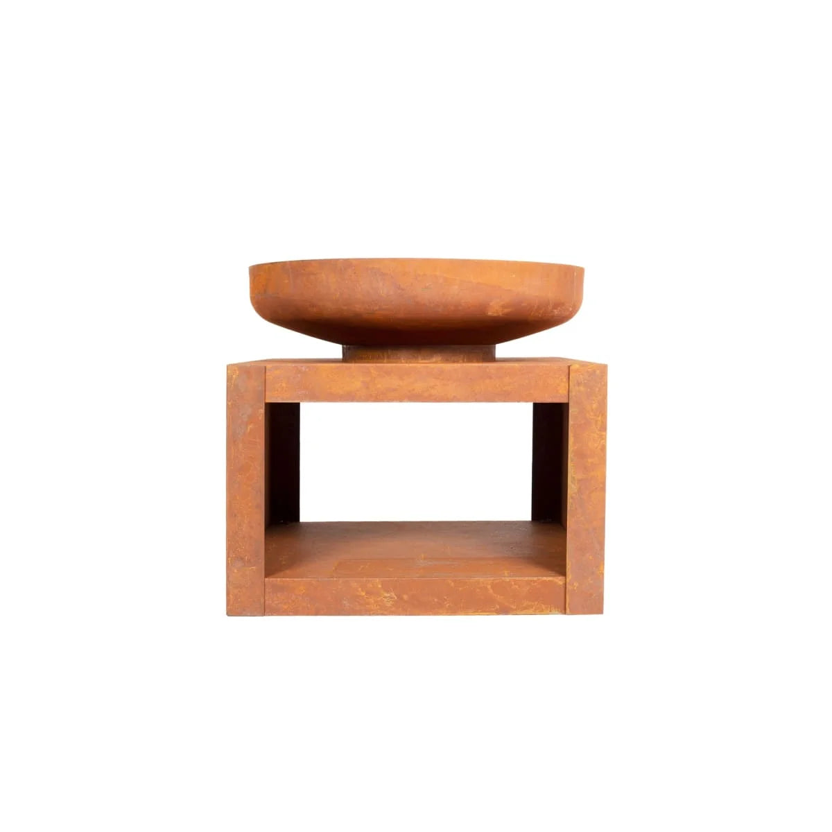 Foyer de feu en acier rouillé de couleur cuivre avec un haut en forme de bol et une base rectangulaire ouverte