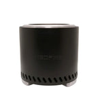 Brûleur portable cylindrique noir avec un haut et une base argentés, arborant le nom de marque « redfire » en relief sur son côté.