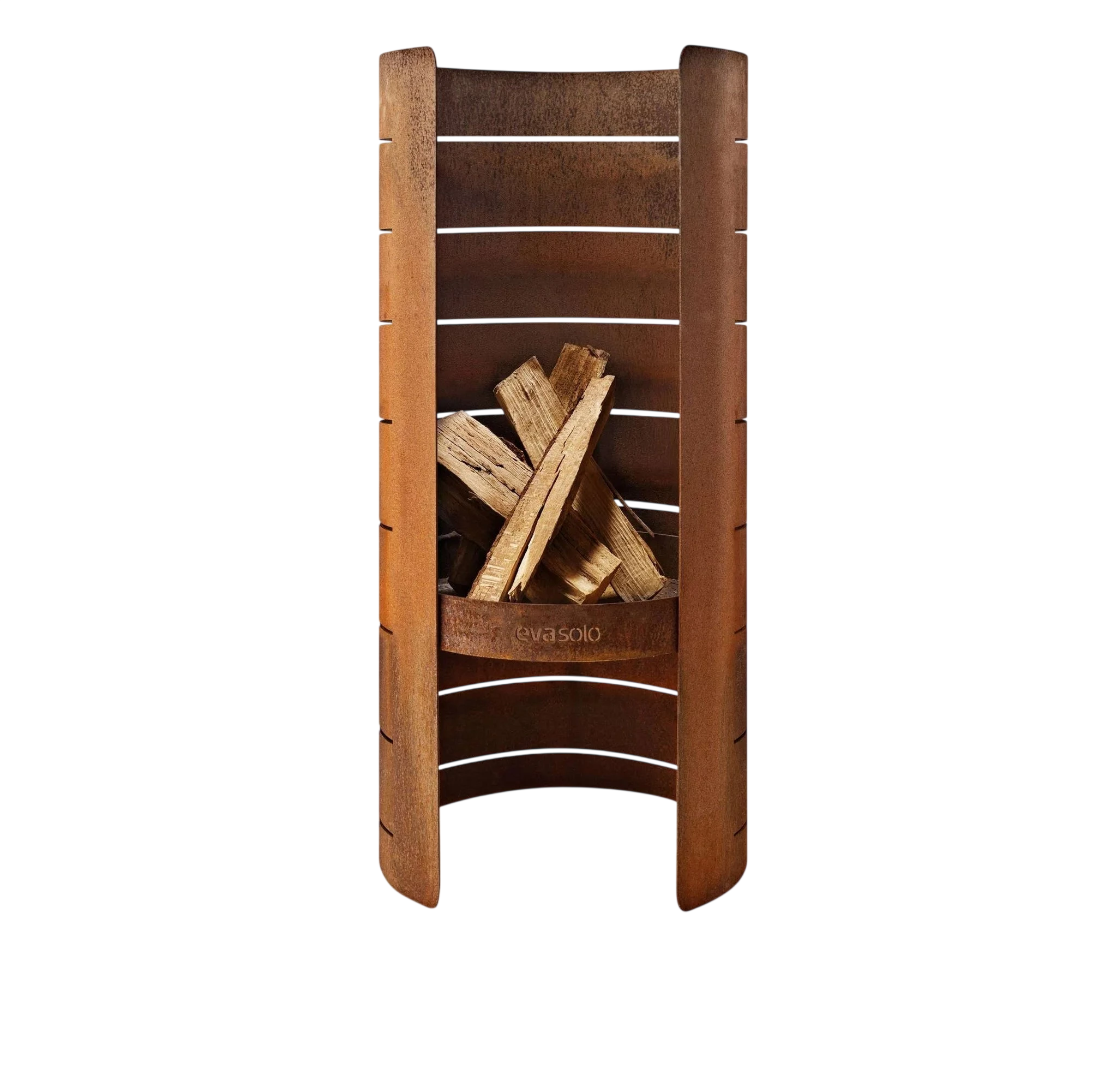 Rangement à bûches incurvé en bois avec finition naturelle et design à lattes pour un stockage efficace.