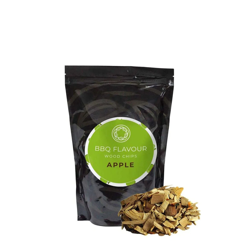 Sac de copeaux de bois de pommier avec étiquette noire et verte, design saveur barbecue.