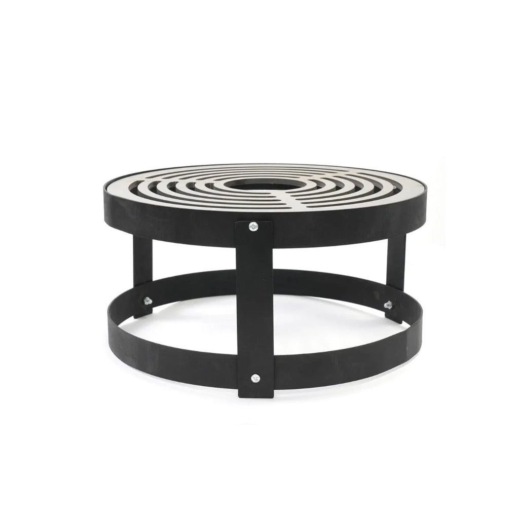 Anneau de foyer au motif spirale noir avec cadre en métal et pieds.