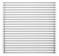 Grille en acier inoxydable avec barreaux horizontaux et une forme rectangulaire, adaptée à la cuisine en extérieur.