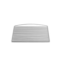 Grille de cuisson en acier inoxydable avec bords courbés et lattes horizontales pour la grillade.