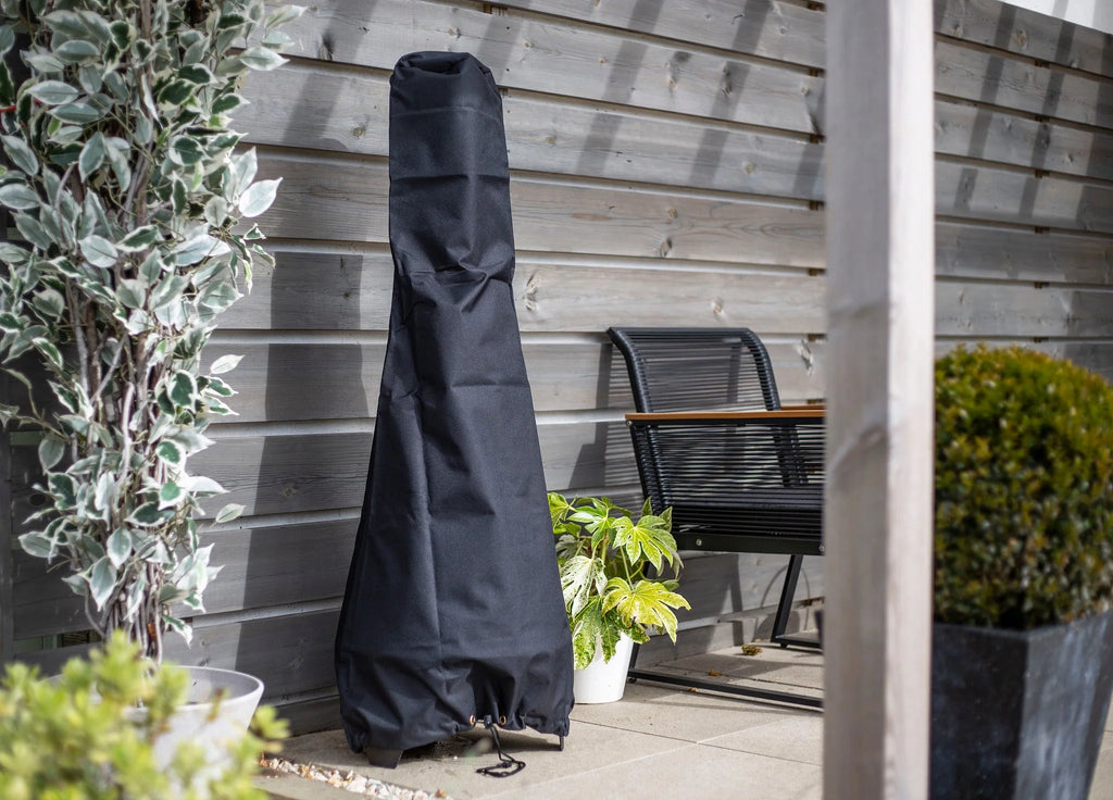 Housse en tissu noir pour un grand gril extérieur