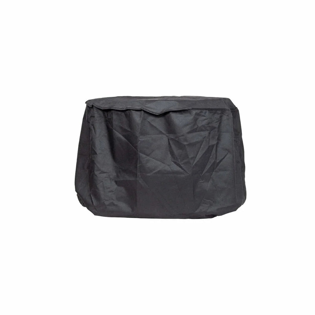 Couverture en tissu noir froissé conçue pour s’adapter sur un équipement.