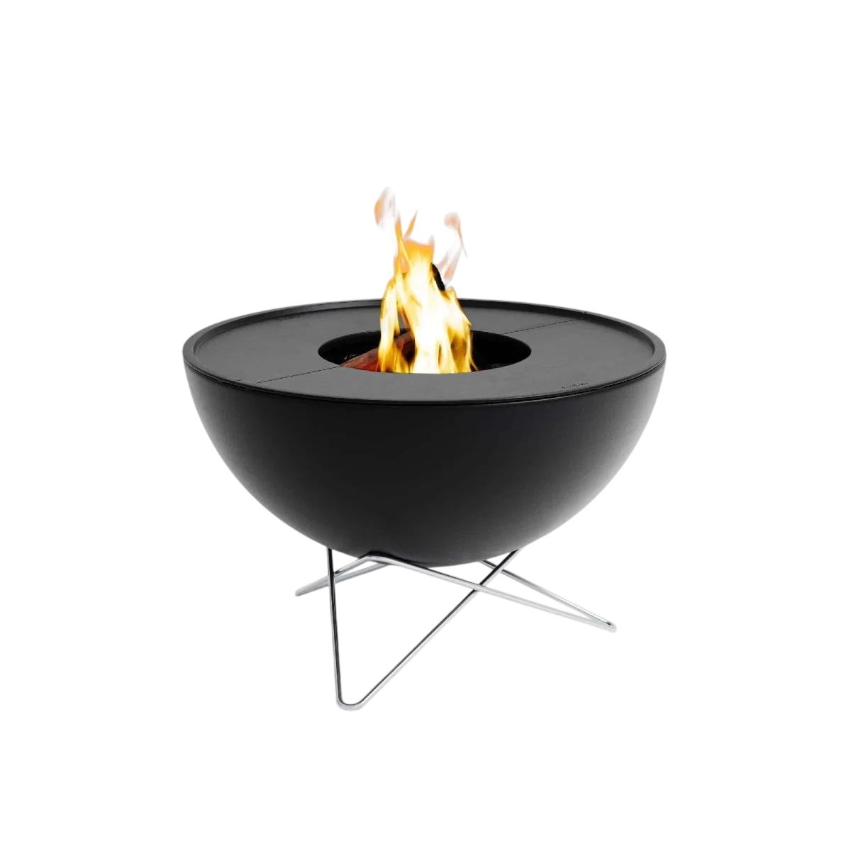 Foyer de feu moderne noir avec des pieds et un design de bol en acier inoxydable, inspiré du modèle de foyer de feu au bioéthanol.