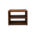 Table d’appoint en bois brun à deux étagères avec un design minimaliste et de petits pieds noirs.