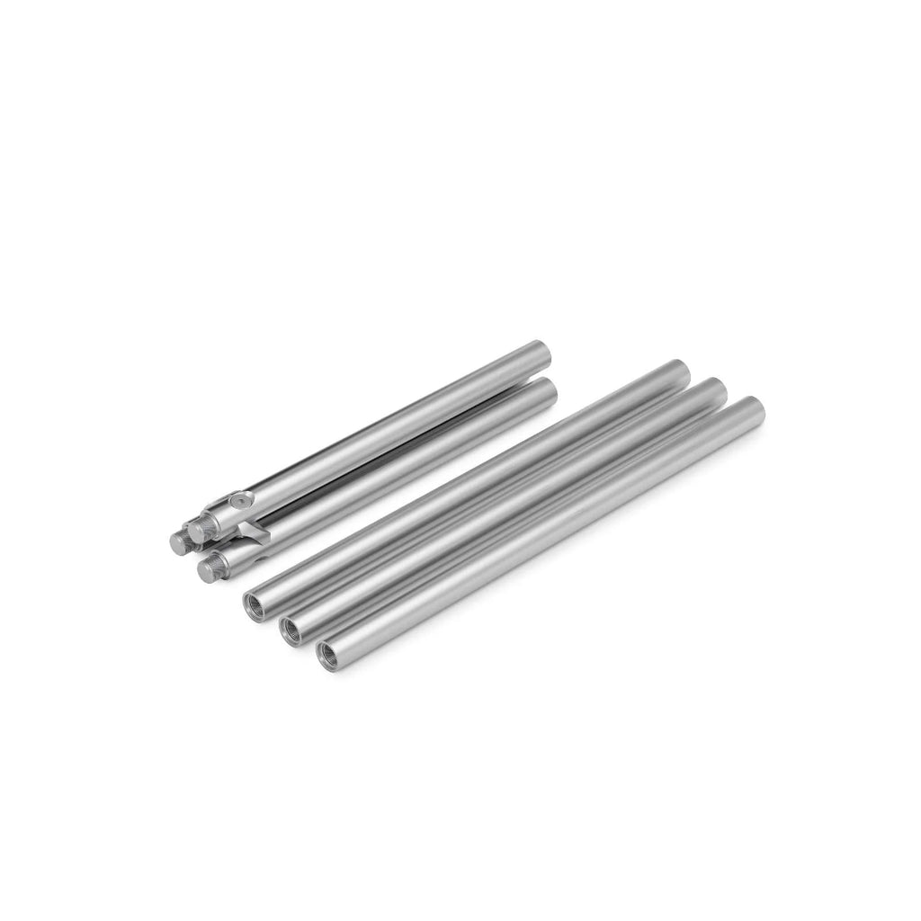 Barres en aluminium argenté de 6 unités avec extrémités filetées.