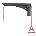 Support wok suspendu en acier noir avec chaînes et grip rouge triangulaire