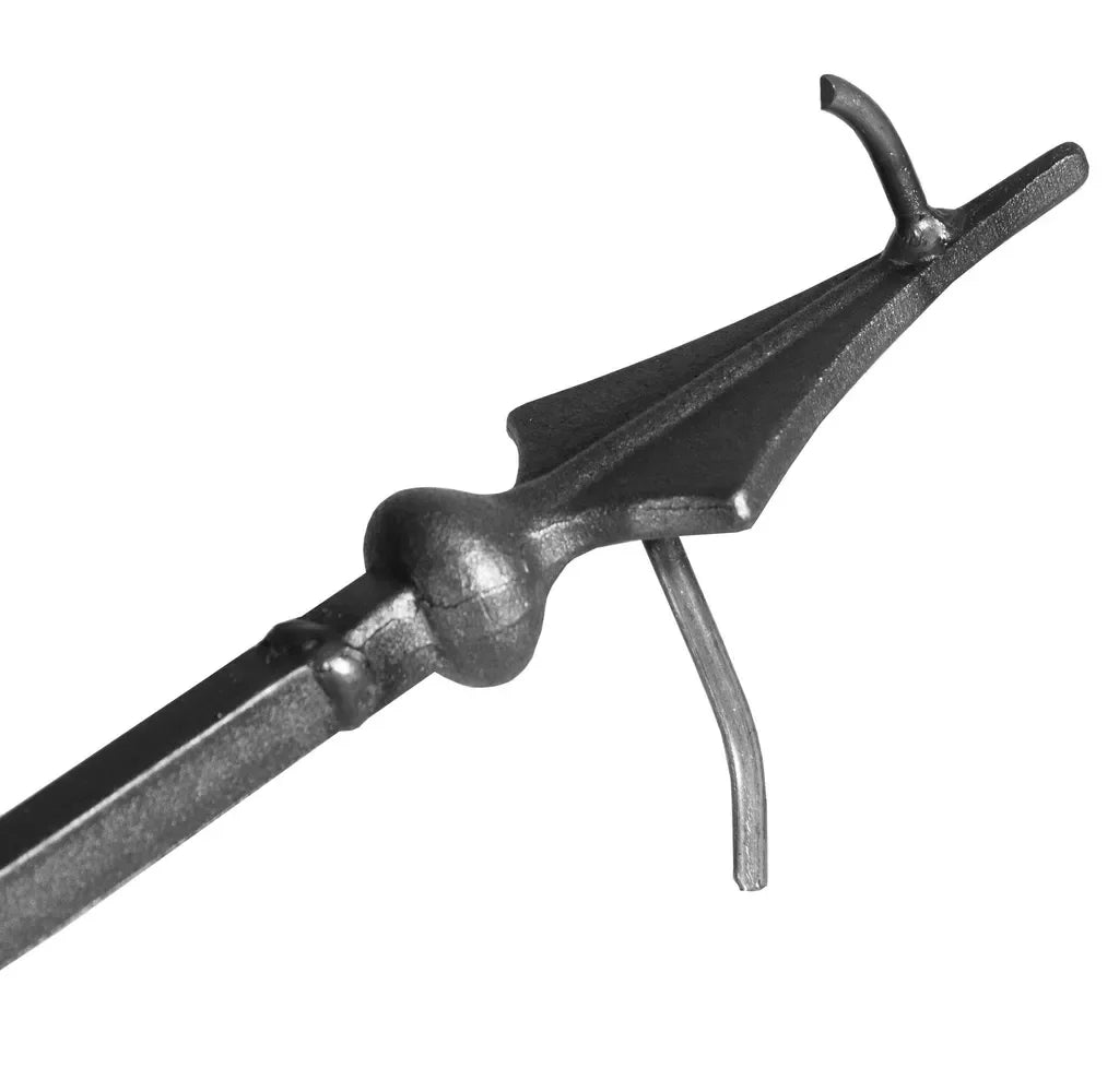 Lance en métal noir avec pointe courbée et base en forme de boule